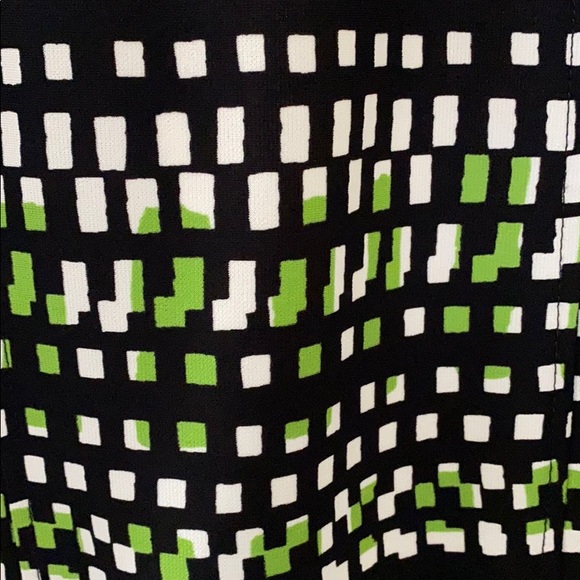 Sleeveless Dress - Picture 5 of 6